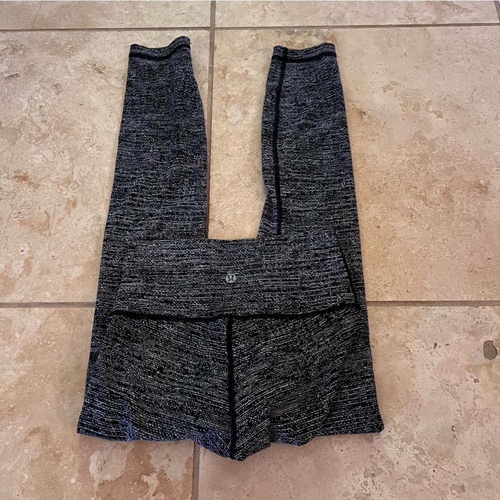 NWOT Lululemon Wunder Under Grey Black Leggings Size 4 - Picture 6 of 7